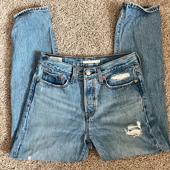 Levi’s Wedgie jeans - Picture 2 of 5